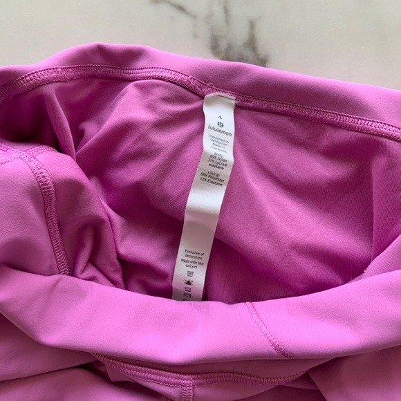 Wunder Under High-Rise Tight 28” - Picture 3 of 3